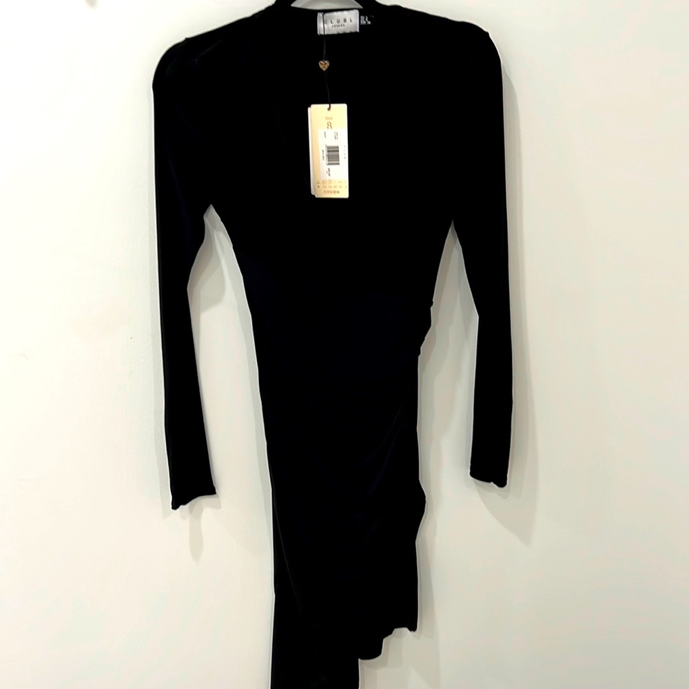 Black long sleeve dress size 4